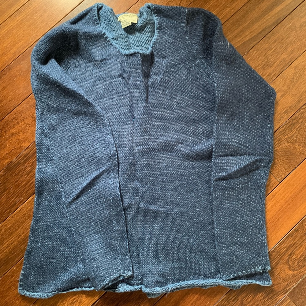 Royal Robbins 100% wool sweater